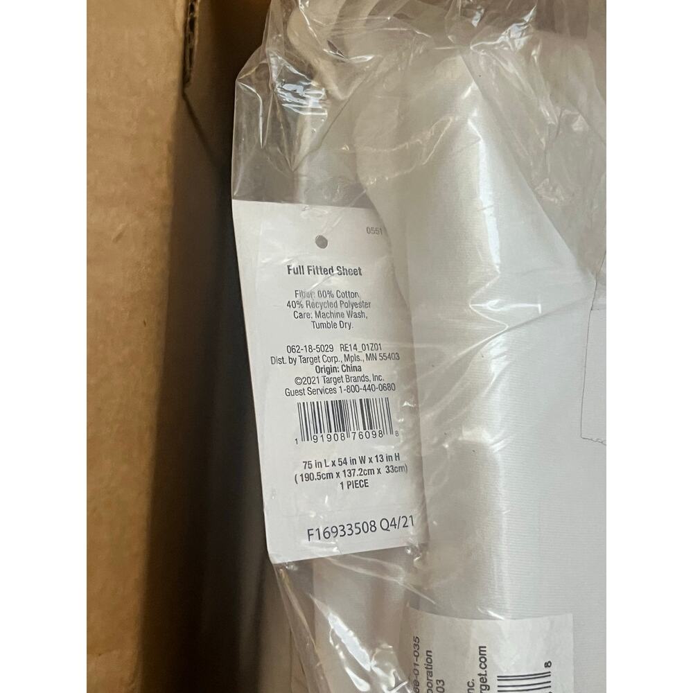 Fuul Thread Type Threshold | Bedding | Threshold Full Fitted Sheet White 40 Thread Count ...
